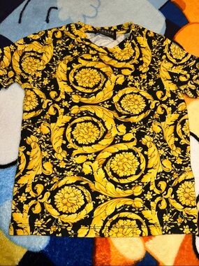 Versace Black and Yellow Baroque Print T-Shirt